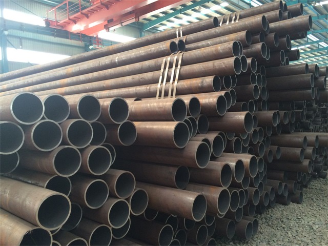 酒泉化肥设备用高压无缝钢管