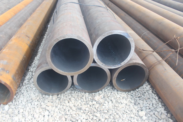 酒泉大口径壁厚无缝钢管