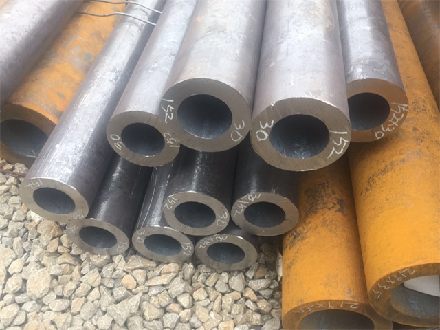 酒泉厚壁无缝钢管多少钱一根